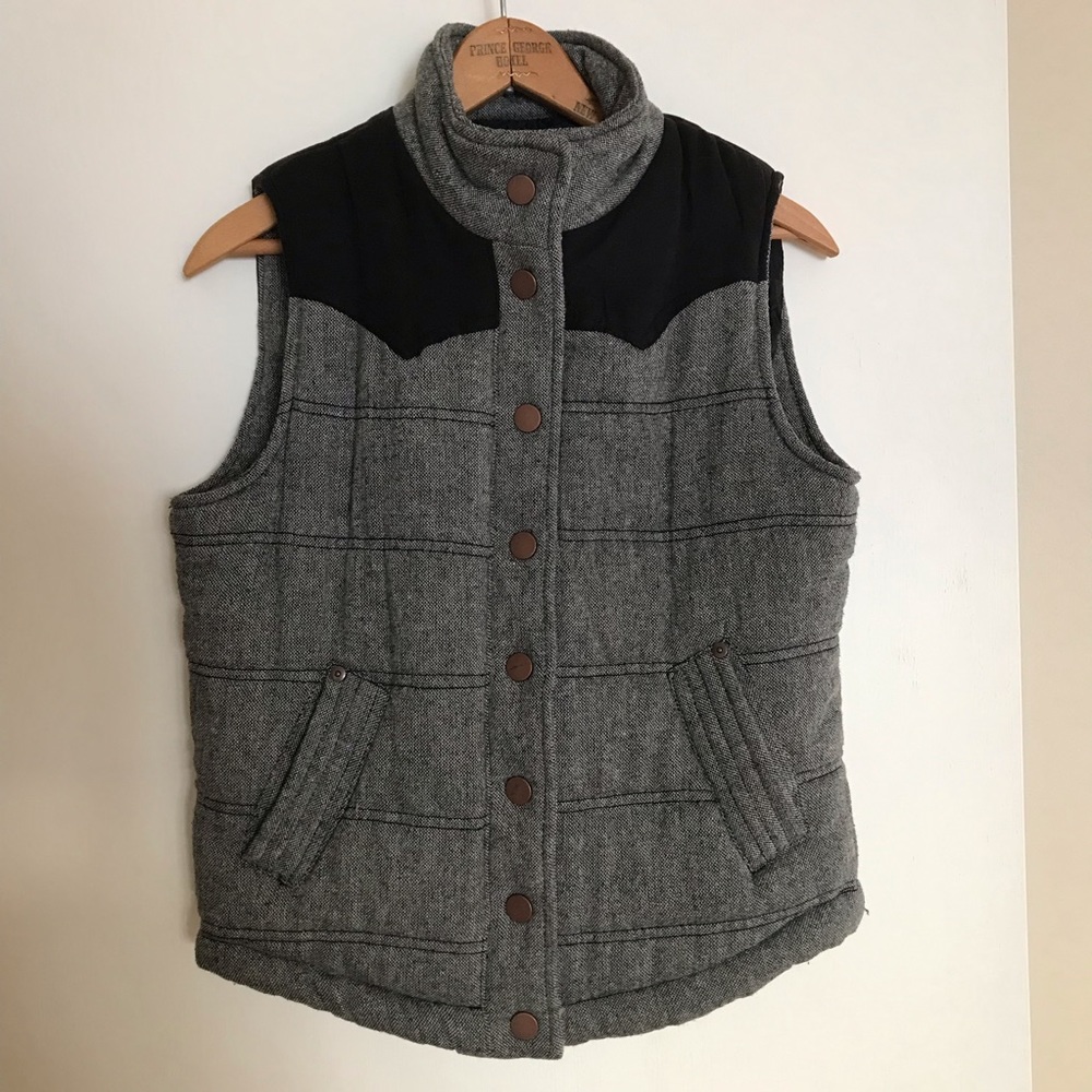 CI SONO Grey & Black Vest